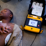 Lifepak 1000 Semi Automatic Defibrillator with Graphic Display